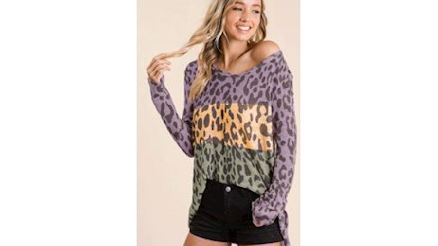 Mardi Gras Leopard Print T-shirt Long Sleeve Small