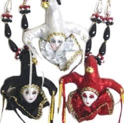 42in Assorted Red/ Black/ Silver Jester Hat Necklace