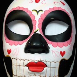 Deluxe Plastic Masks: Day of the Dead with Hearts
