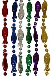 Better throw beads have different shapes, lengths, and/or medallions.